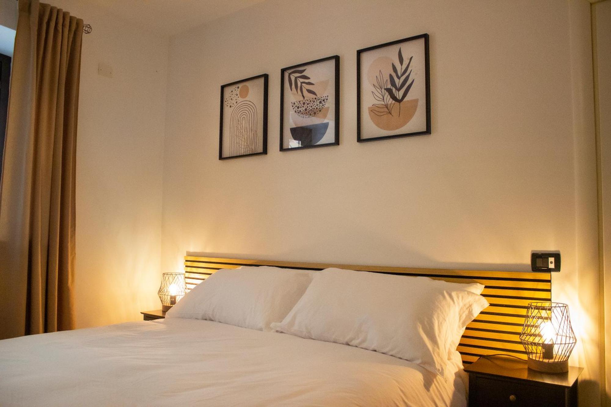 Sant'Eligio Apartments & Rooms Palermo Bagian luar foto