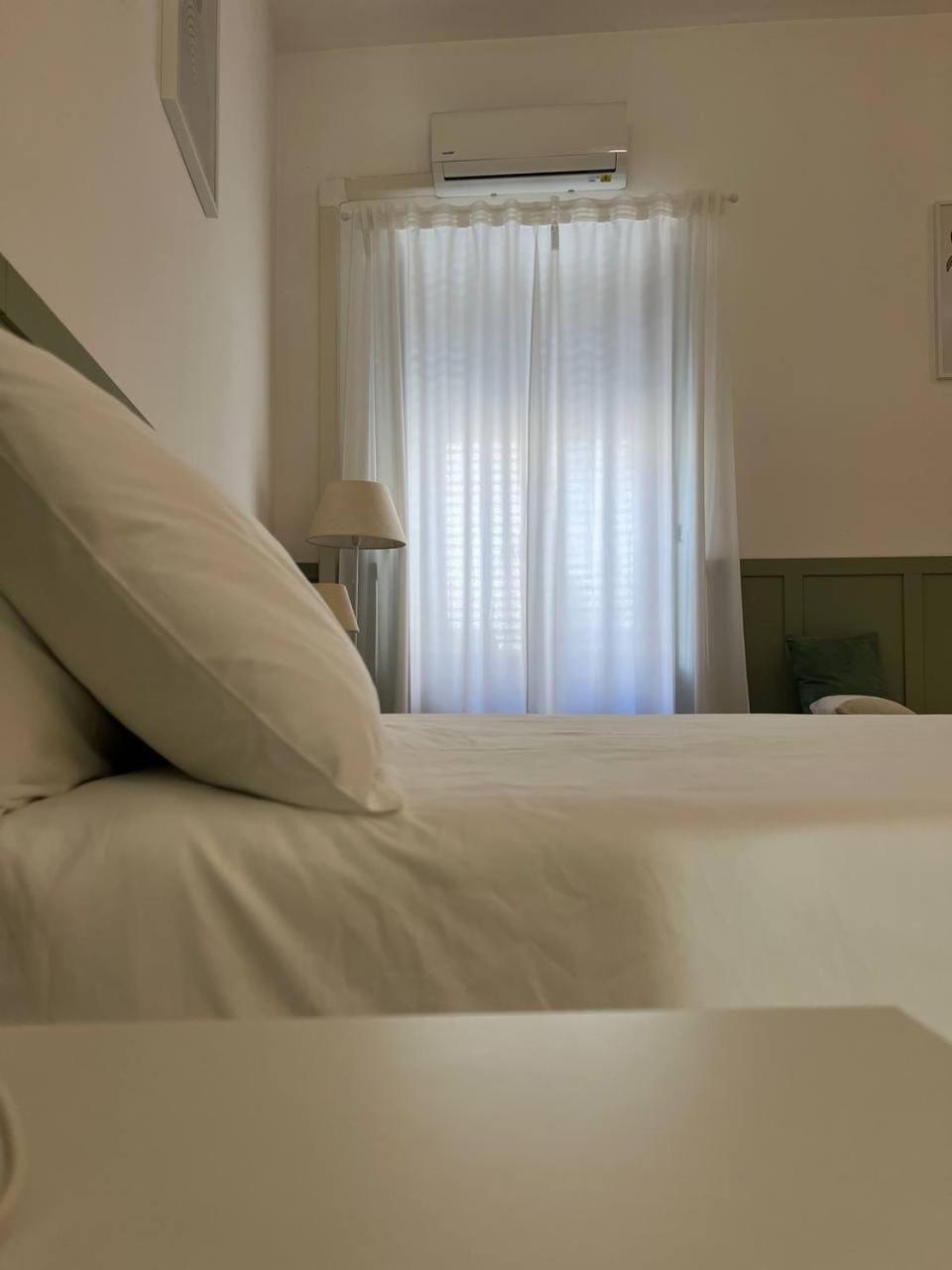 Sant'Eligio Apartments & Rooms Palermo Bagian luar foto