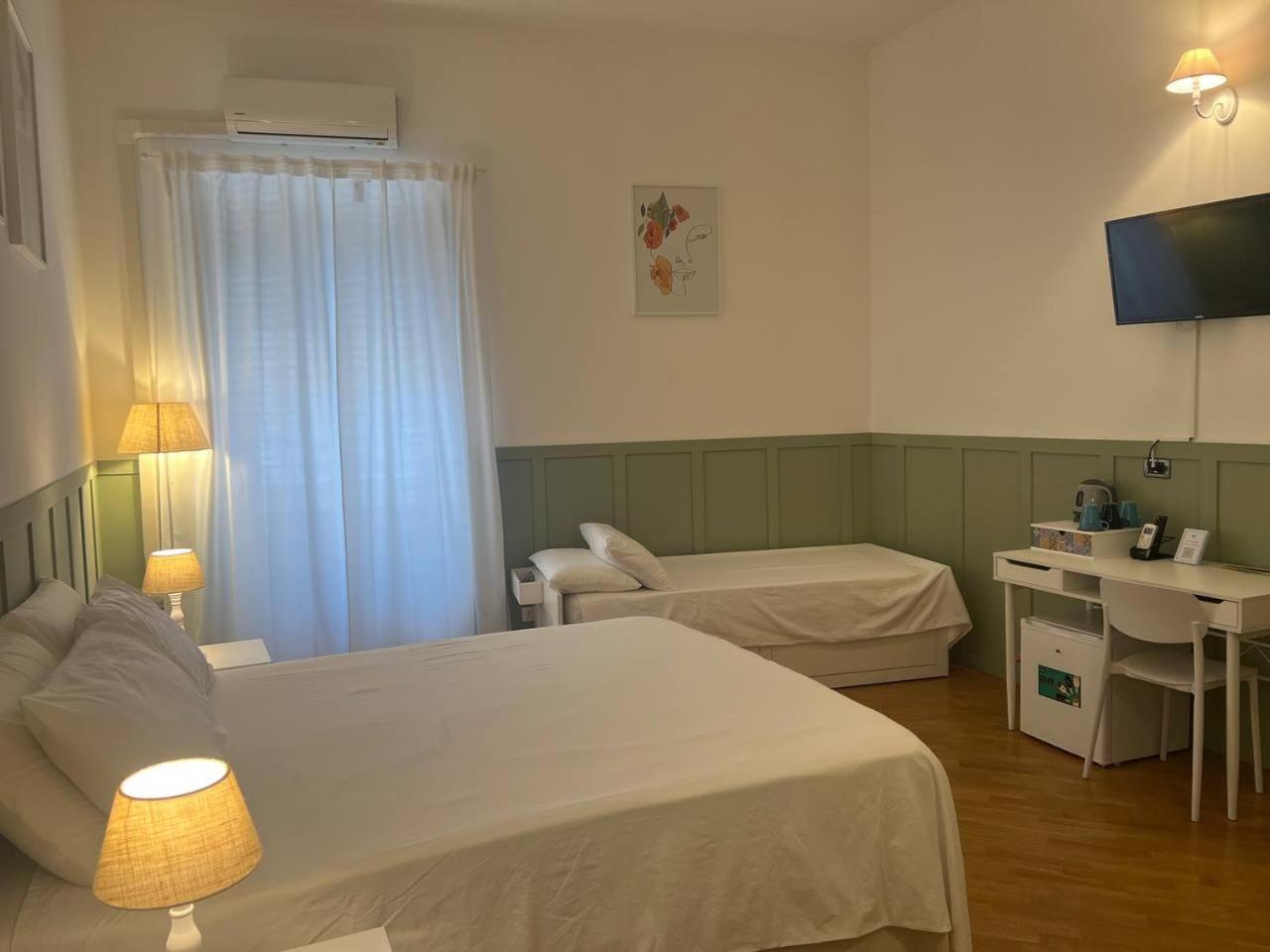 Sant'Eligio Apartments & Rooms Palermo Bagian luar foto
