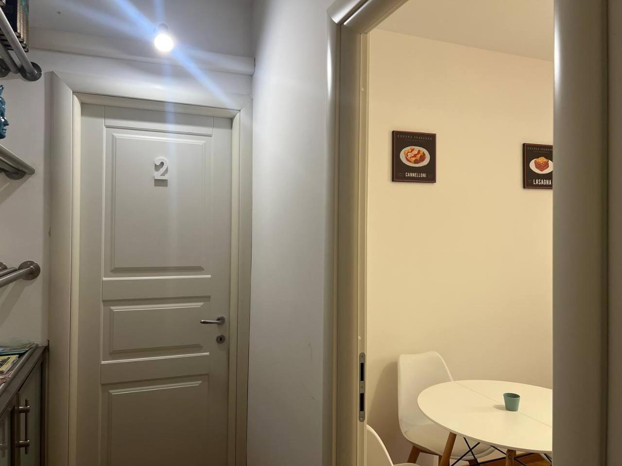 Sant'Eligio Apartments & Rooms Palermo Bagian luar foto