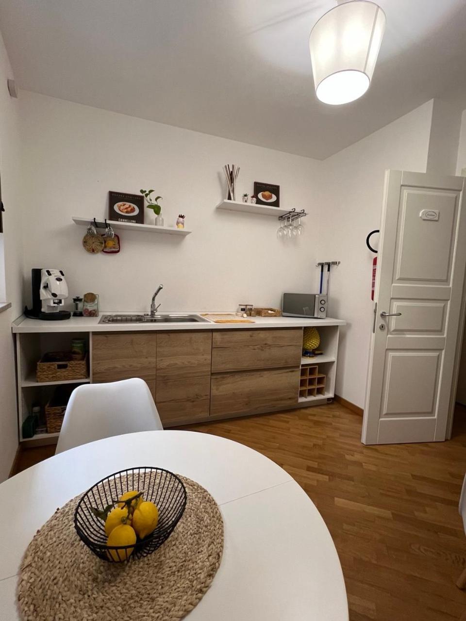 Sant'Eligio Apartments & Rooms Palermo Bagian luar foto