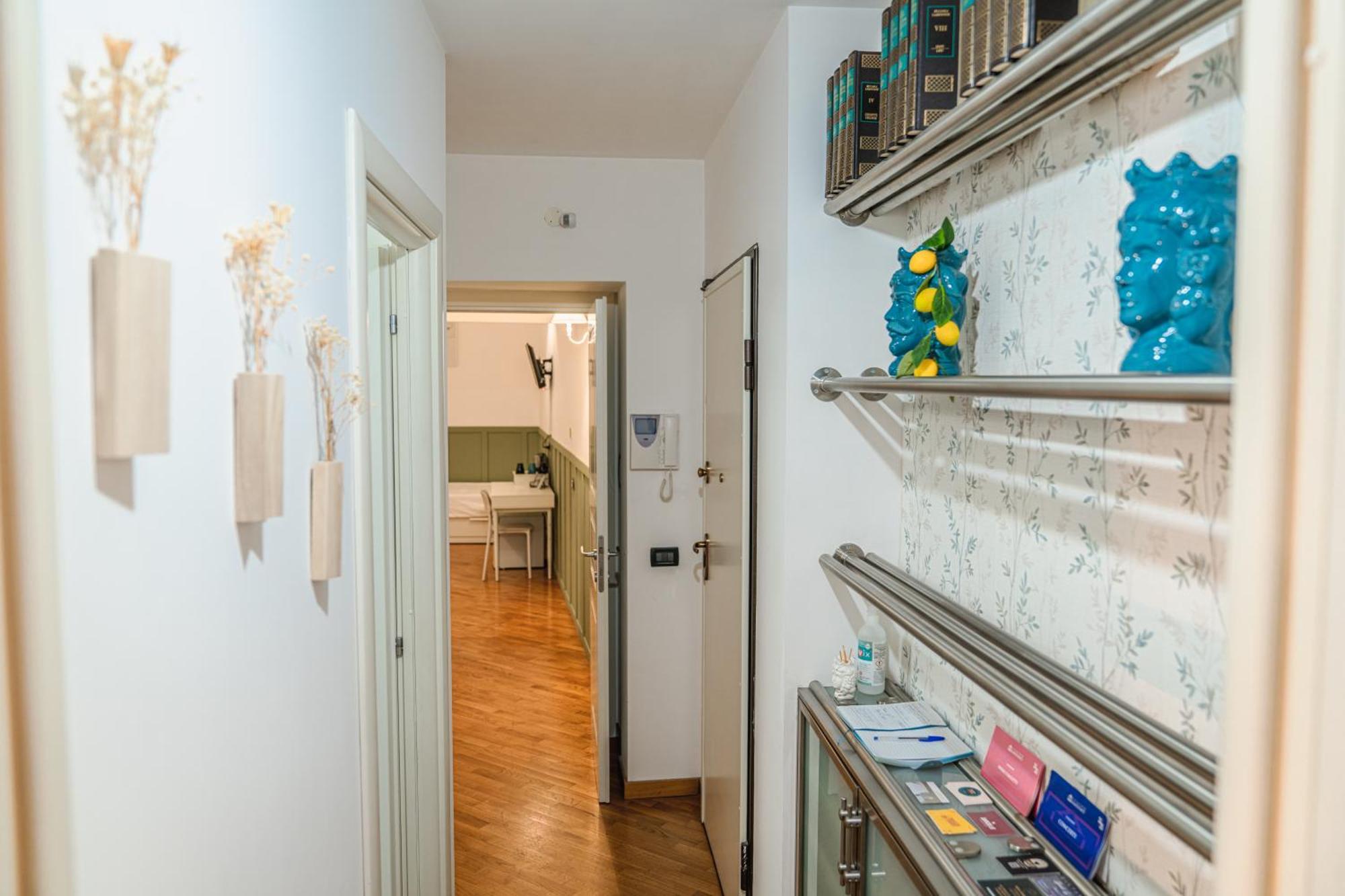 Sant'Eligio Apartments & Rooms Palermo Bagian luar foto